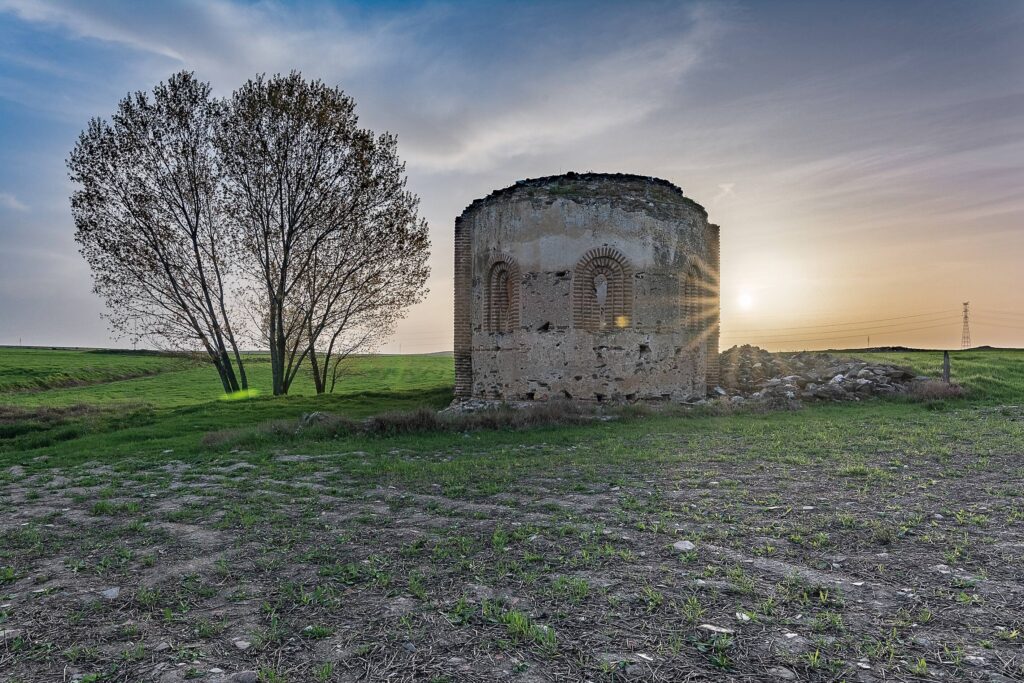 Construcción excepcional en suelo rústico