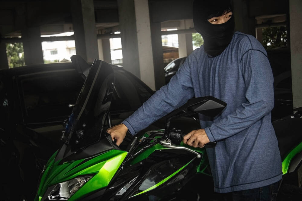 Delito de hurto de vehículo